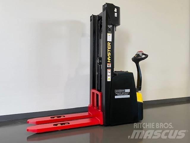 Hyster S1.6 Stapelaar meeloop