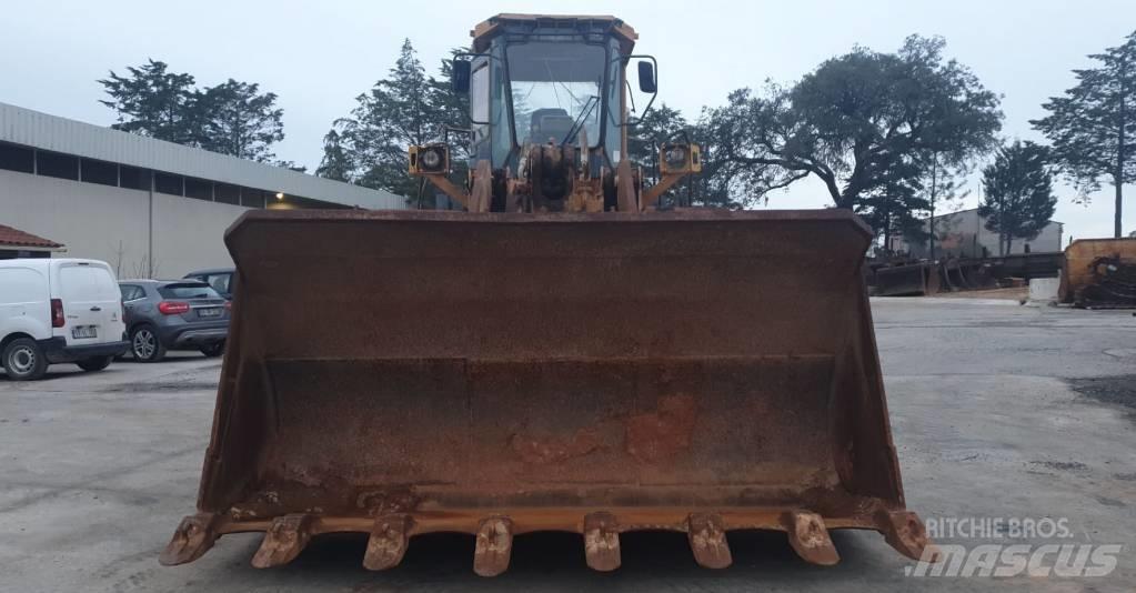 Komatsu WA500-1 Wielladers
