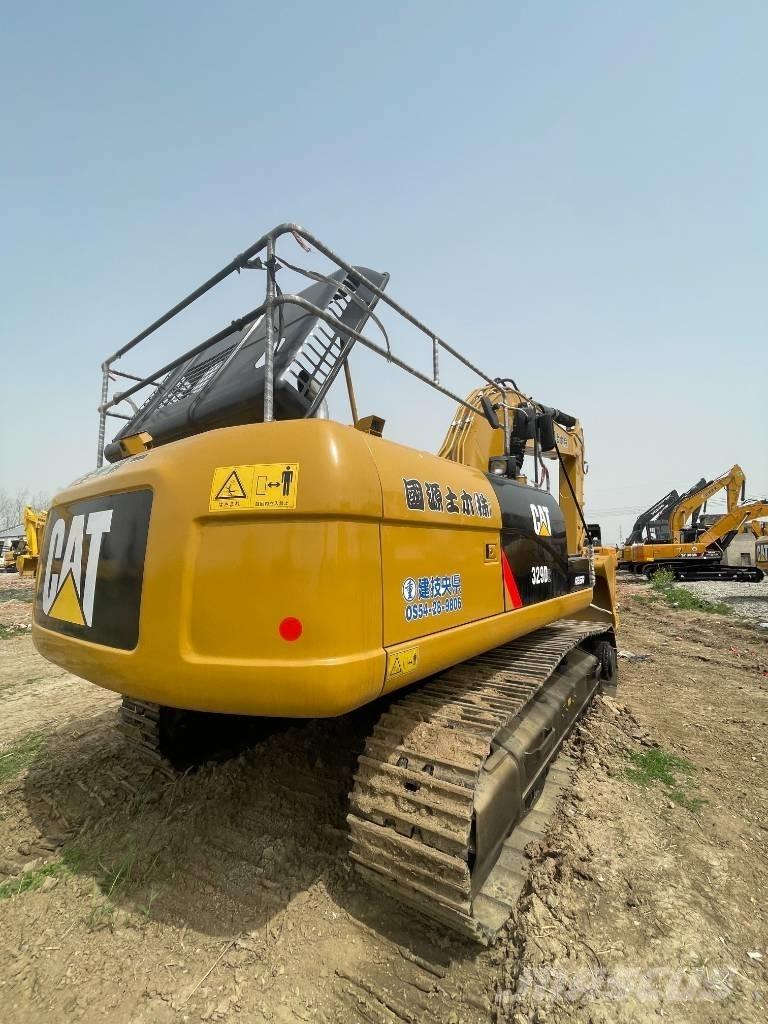 CAT 329D2 Rupsgraafmachines