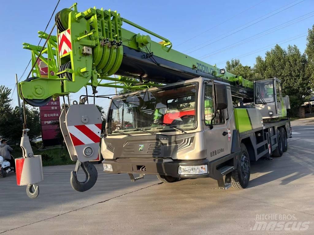 Zoomlion QY25V Kranen voor alle terreinen