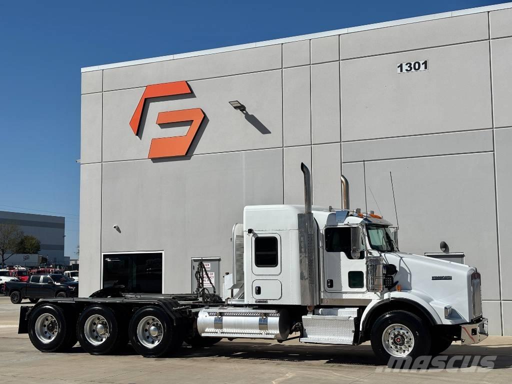 Kenworth T800 Trekkers