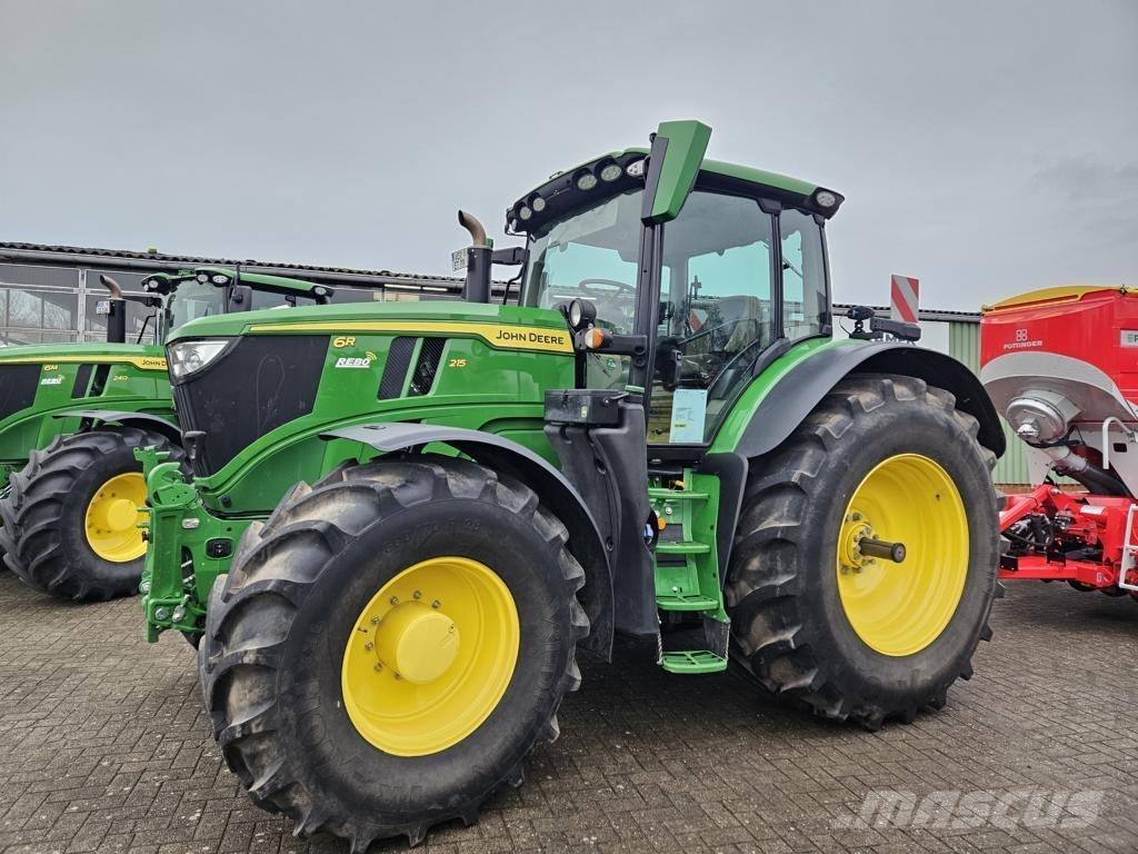 John Deere 6R215 Tractoren