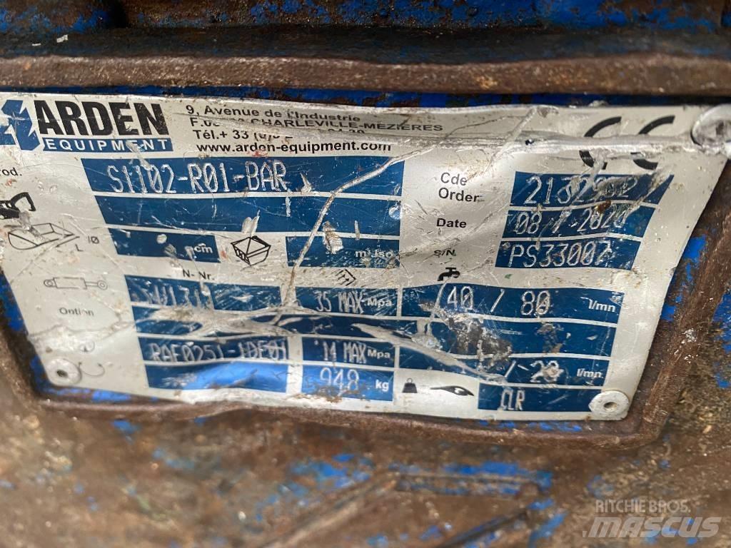 Liebherr LH 22 Rupsgraafmachines