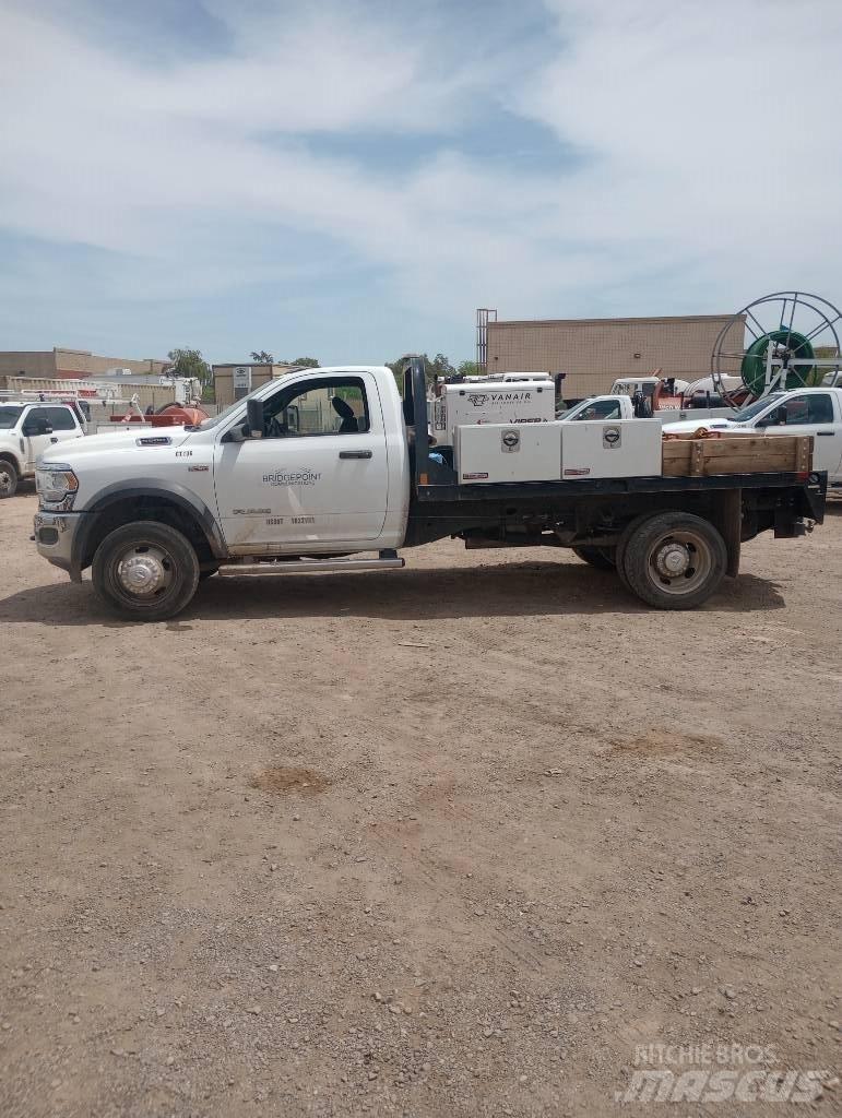 RAM 5500 Platte bakwagens