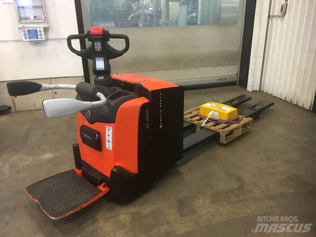 Toyota LPE250 Meerij pallettruck met platform