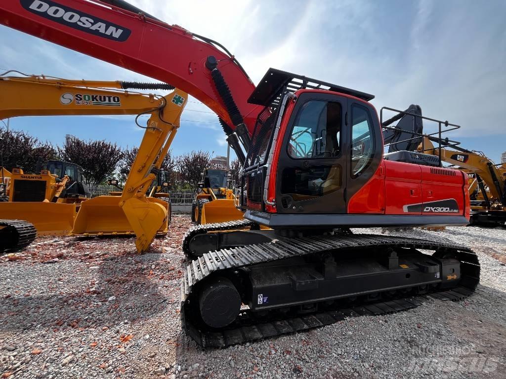 Doosan DX 300 LC-9C Rupsgraafmachines
