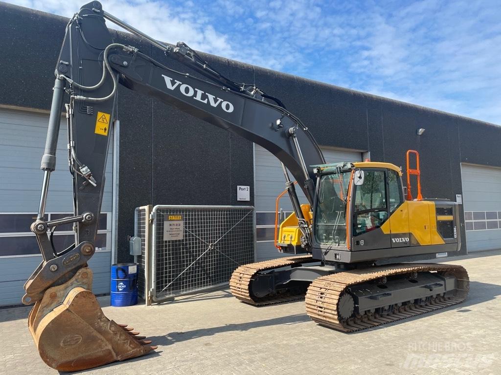 Volvo EC220E Rupsgraafmachines