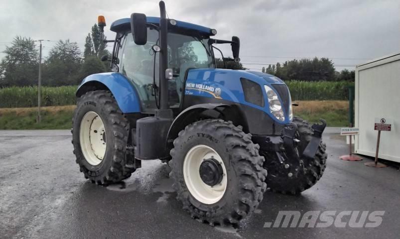 New Holland T7.200 Tractoren