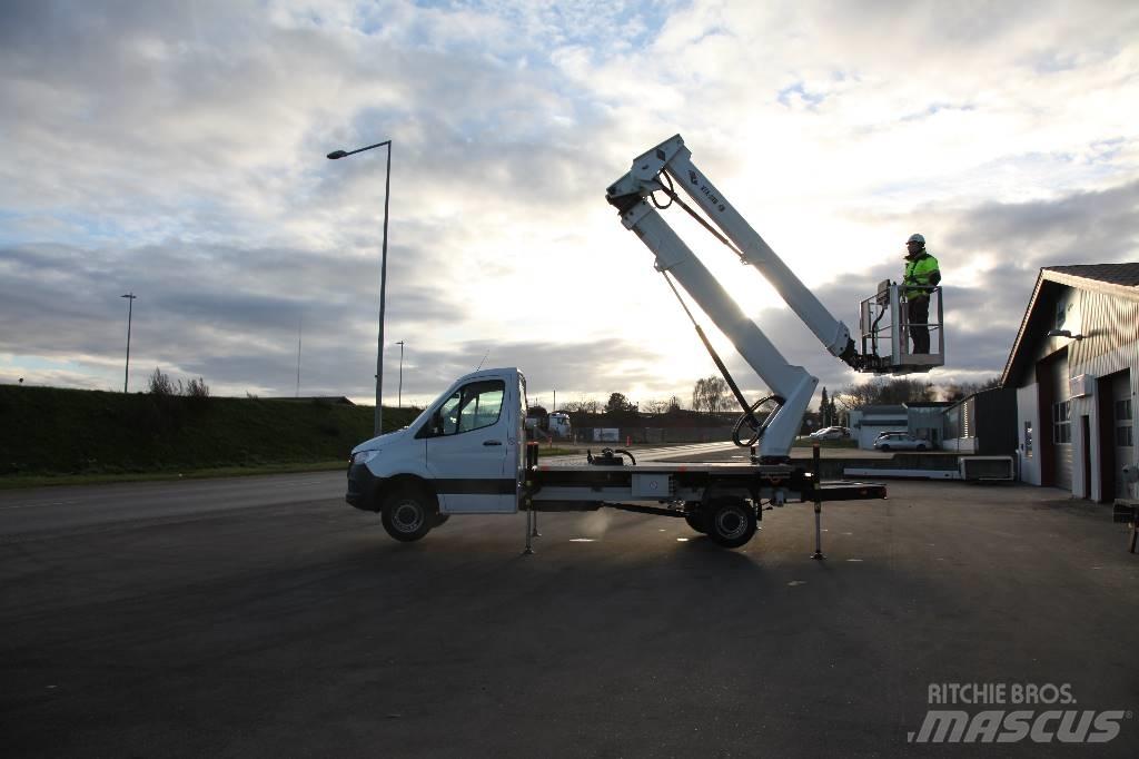 VERSALIFT VTX 240 G3 Auto hoogwerkers