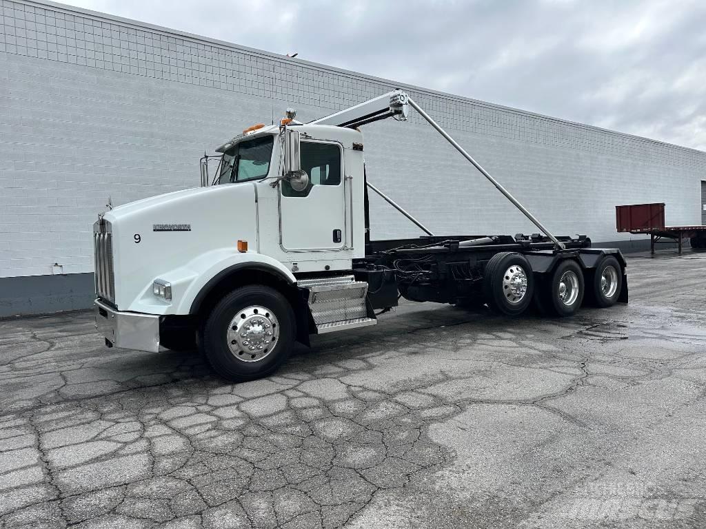 Kenworth T 800 Vrachtwagen met containersysteem