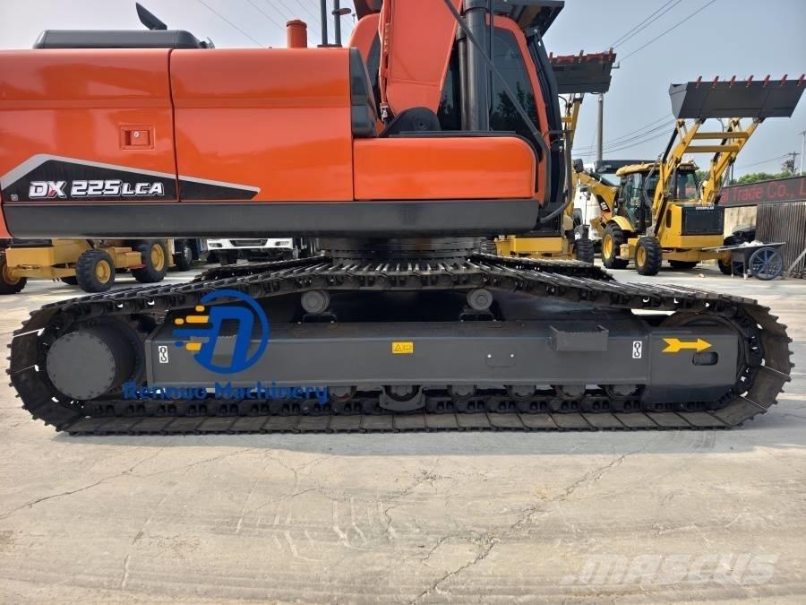 Doosan DX 225 LCA Rupsgraafmachines