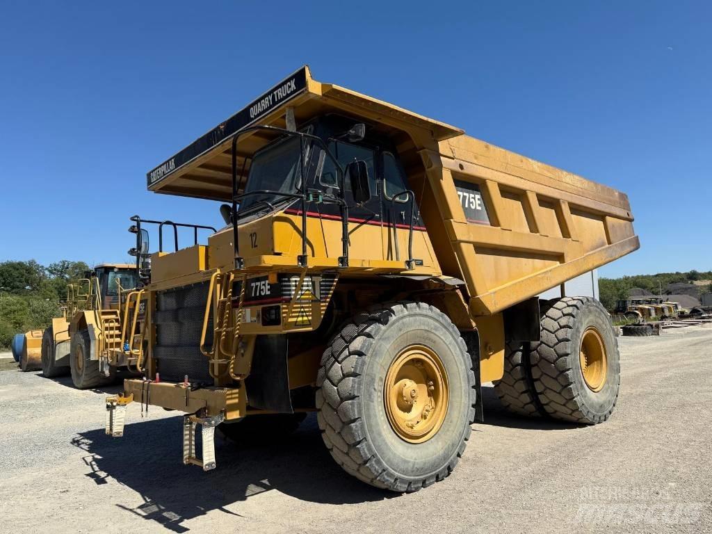 CAT 775 E Starre dumptrucks