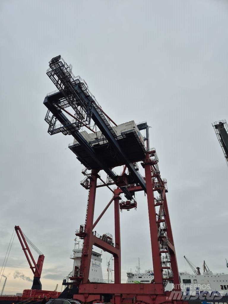  ZPMC STS Container kranen