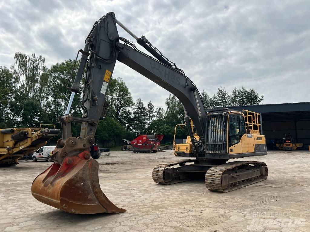 Volvo EC 250 D L Rupsgraafmachines