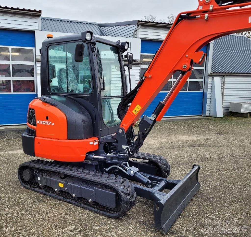 Kubota KX 037-4 Minigraafmachines < 7t