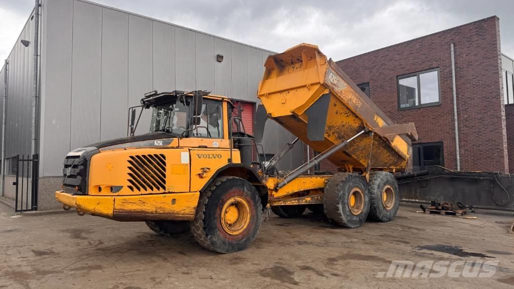 Volvo A 25 E Knik dumptrucks