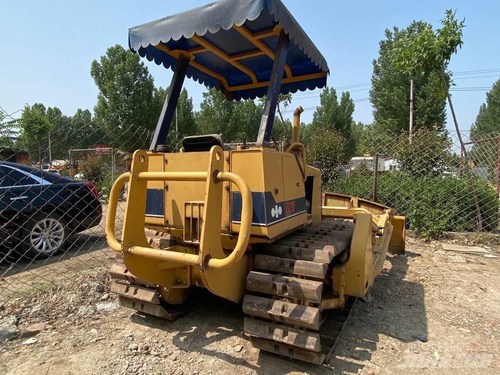 Komatsu D21P-6 Rupsdozers