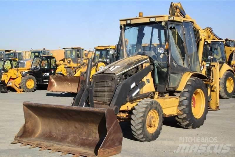 CAT 424D Graaf-laadcombinaties
