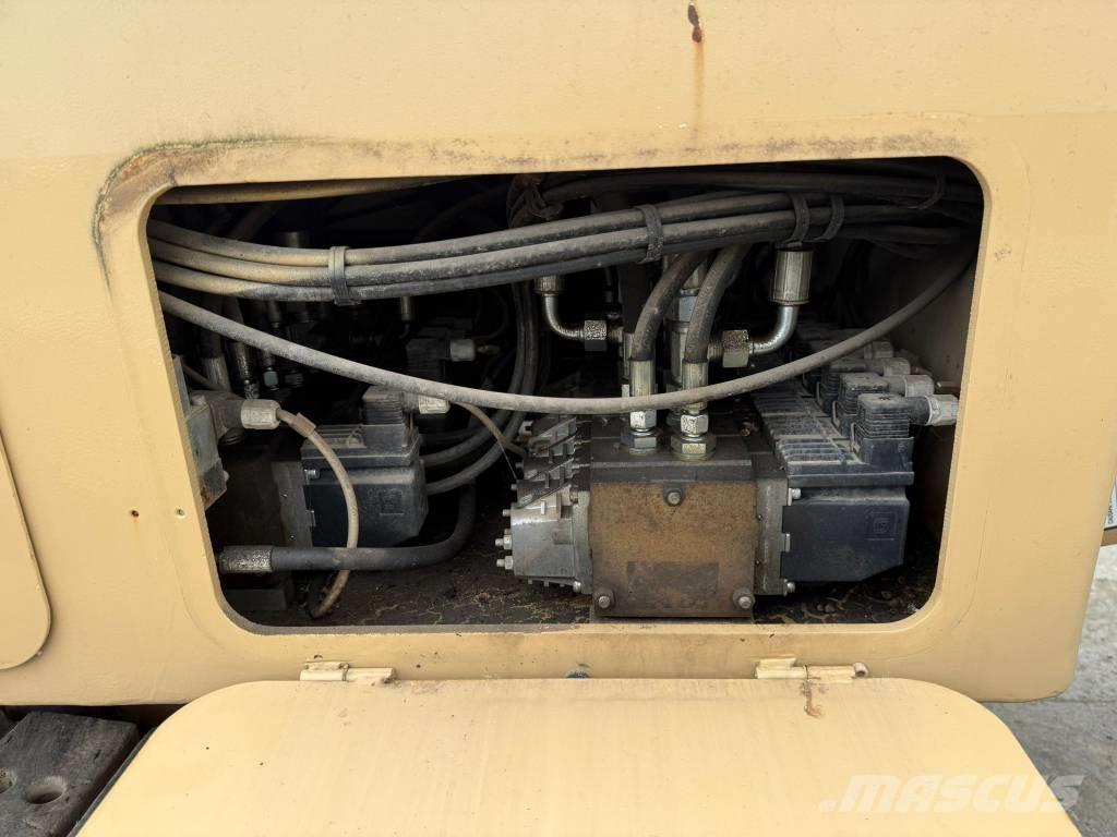 Tesmec TRS300 Sleuvengravers