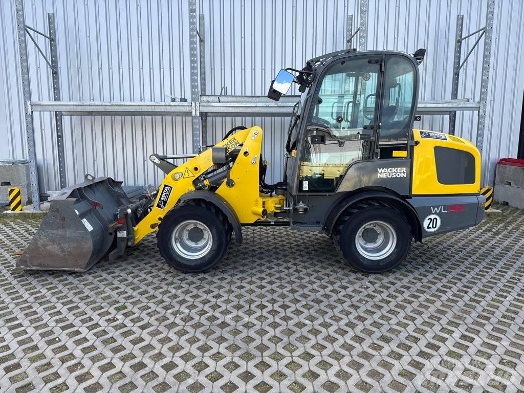 Wacker Neuson WL32 Wielladers