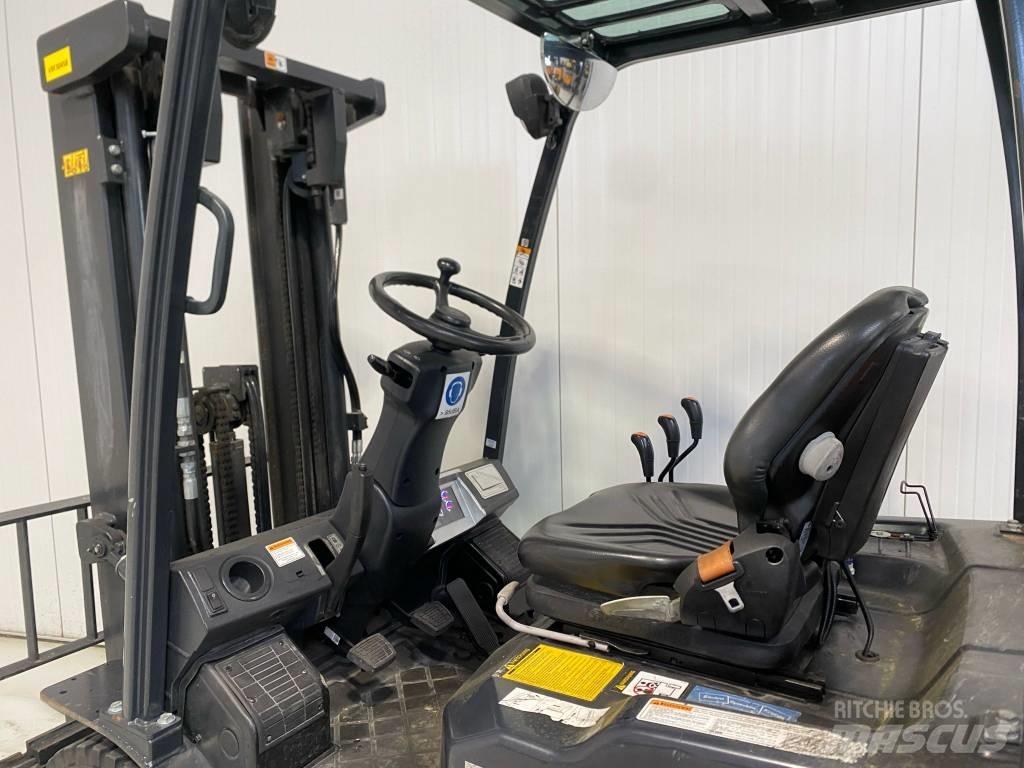Doosan G25N-7 LPG heftrucks