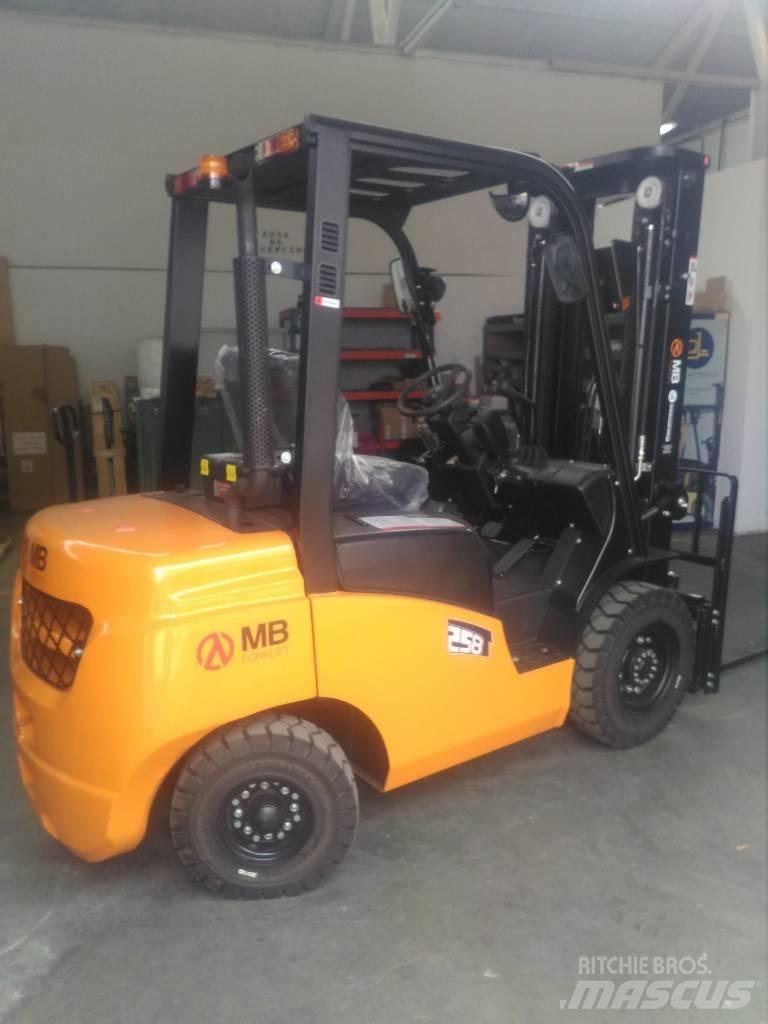  MB CPCD25T8-S4S Diesel heftrucks