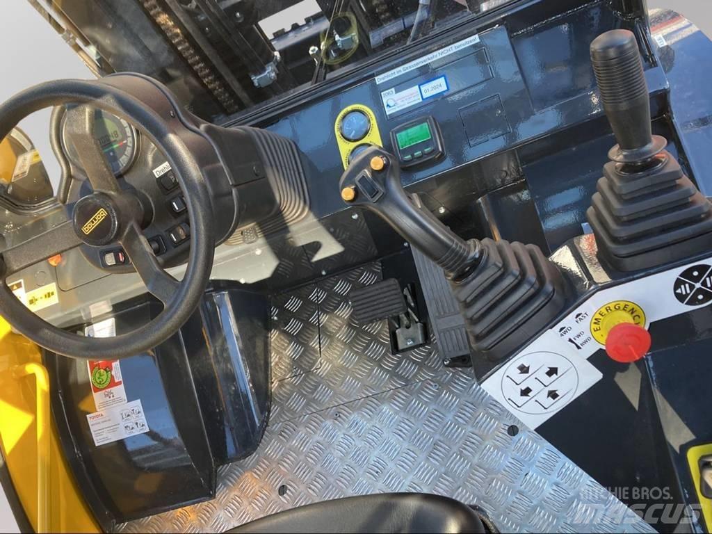 Bomaq  B30MP Diesel heftrucks