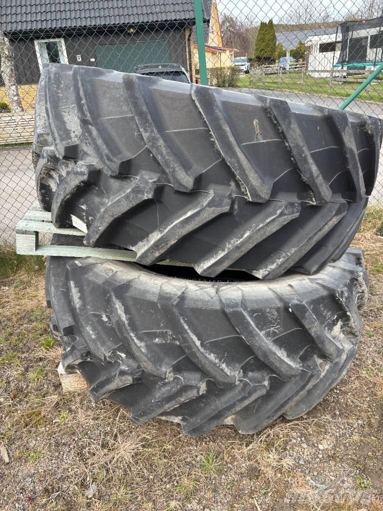 Trelleborg 650/60R34 Banden, wielen en velgen