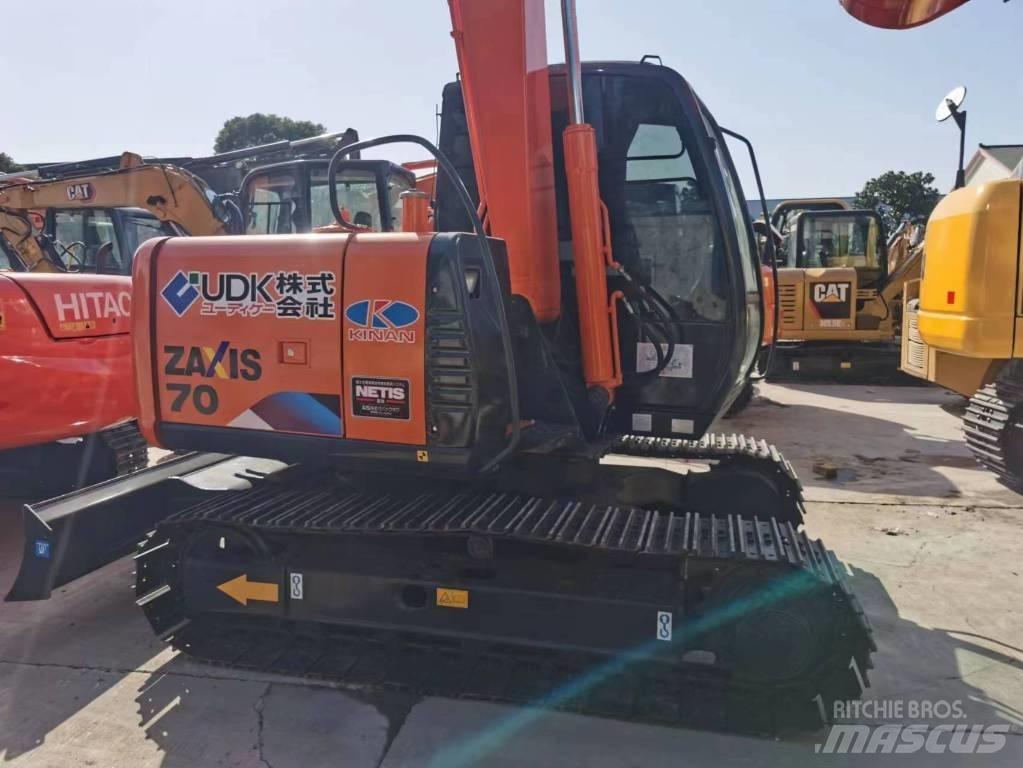 Hitachi ZX 70 Rupsgraafmachines