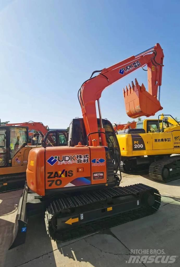 Hitachi ZX 70 Rupsgraafmachines