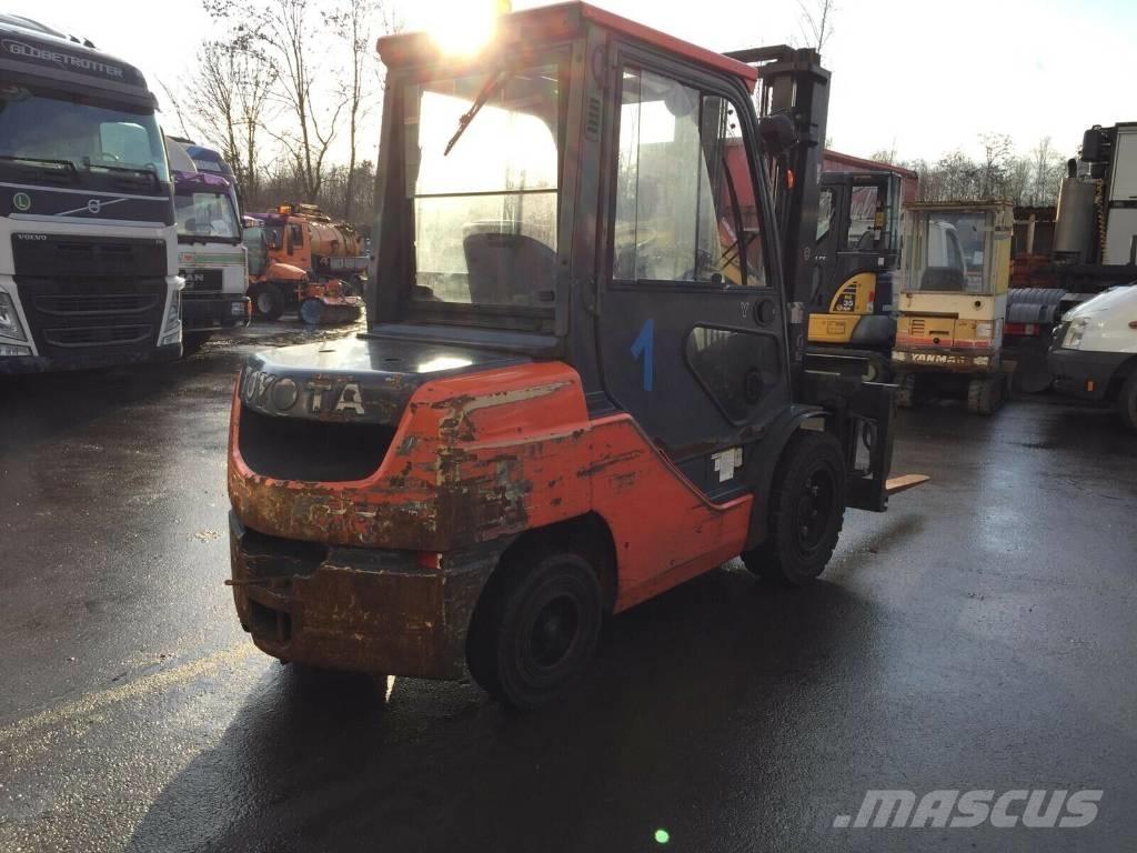 Toyota 02-8 FD JF 35 Diesel heftrucks