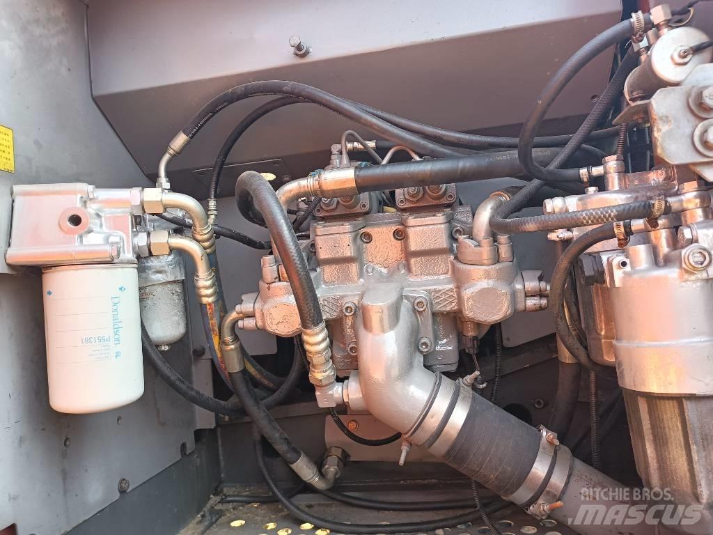 Hitachi ZX 200 Midigraafmachines 7t - 12t