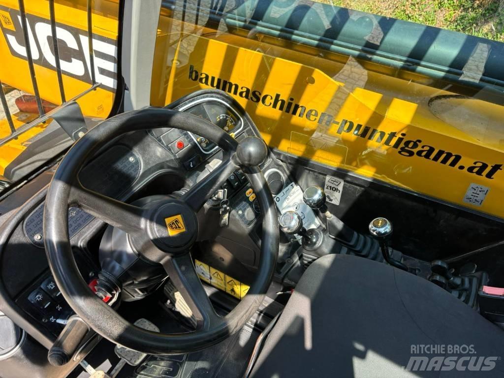 JCB 535-125 Verreikers