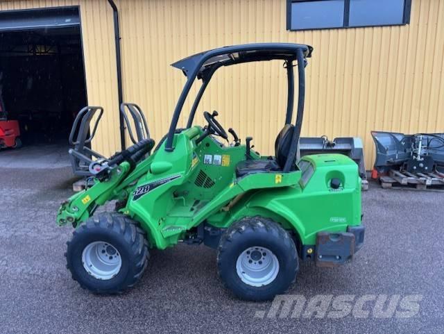 Avant 528 Tractoren