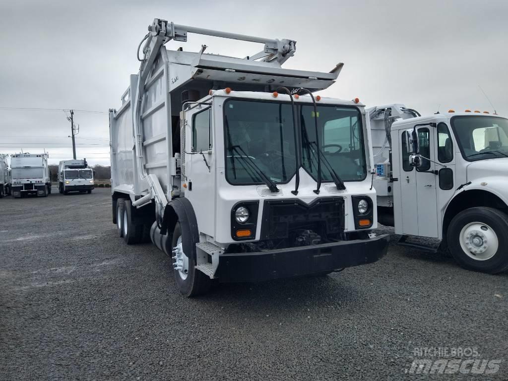 Mack MRU600 Vuilniswagens
