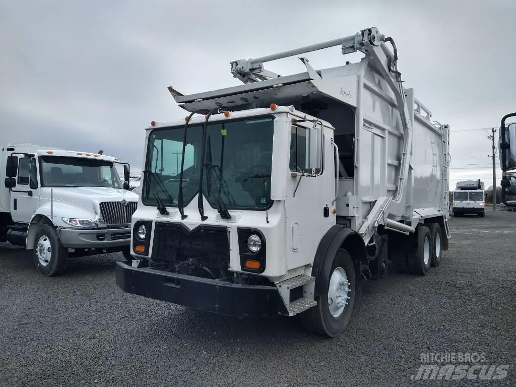 Mack MRU600 Vuilniswagens