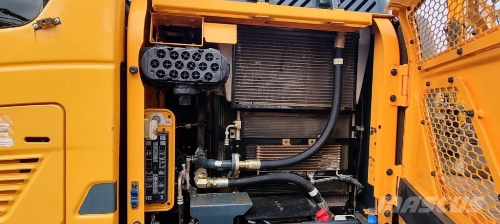 Hyundai HX 140 L Rupsgraafmachines
