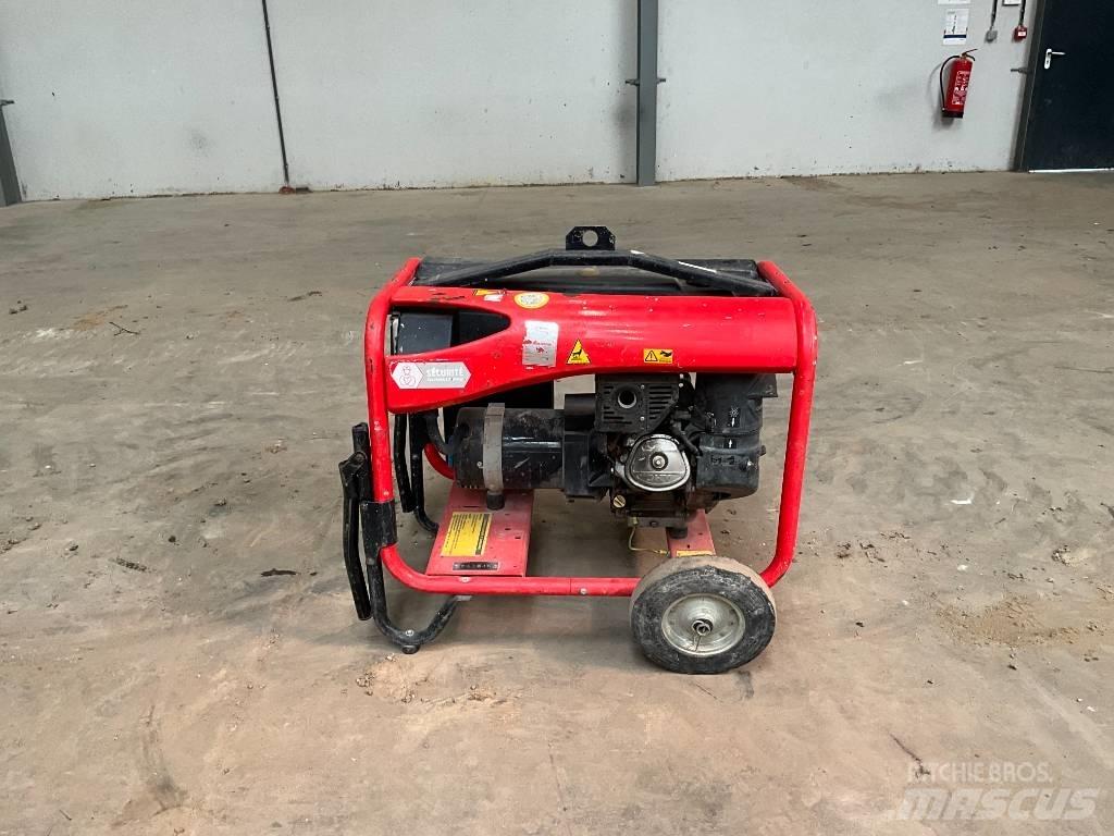 Sdmo perform 4500 XL Benzine generatoren