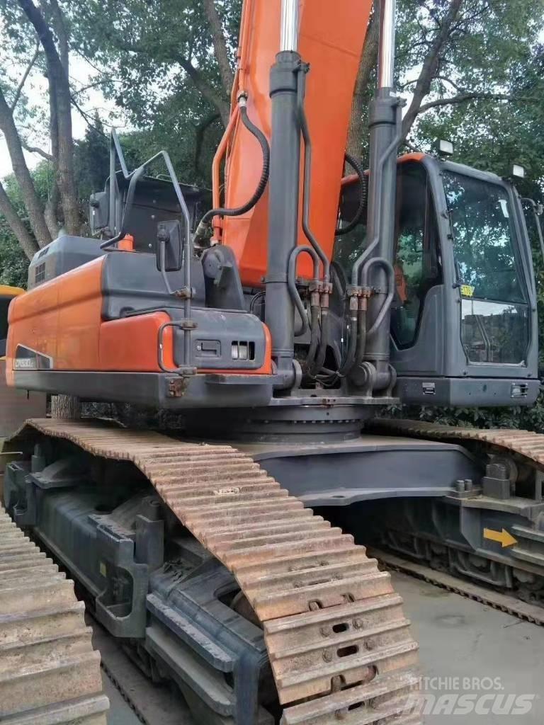 Doosan DX 530 Rupsgraafmachines