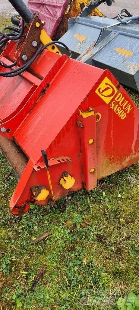 Dunn 800 Zand- en zoutstrooimachines