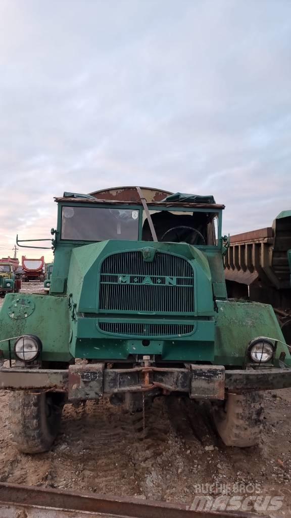 MAN 630 Bakwagens met gesloten opbouw