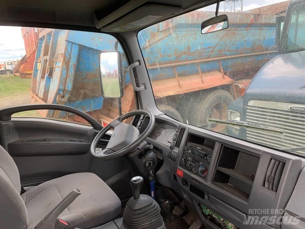 Isuzu FOR PARTS Gesloten bedrijfswagens