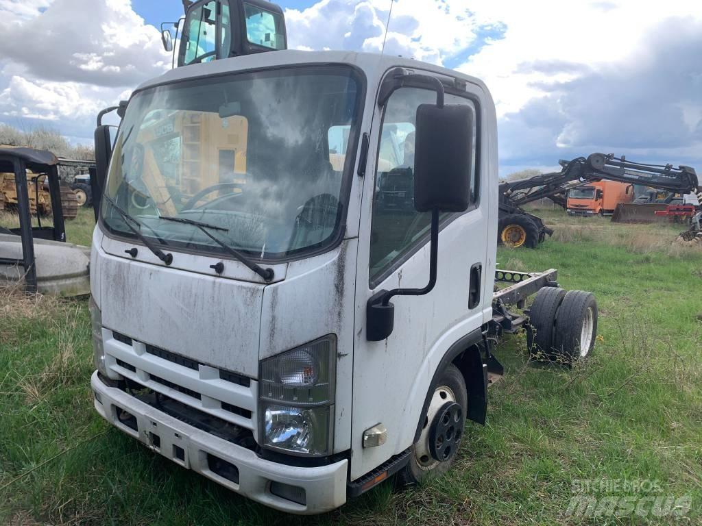 Isuzu FOR PARTS Gesloten bedrijfswagens