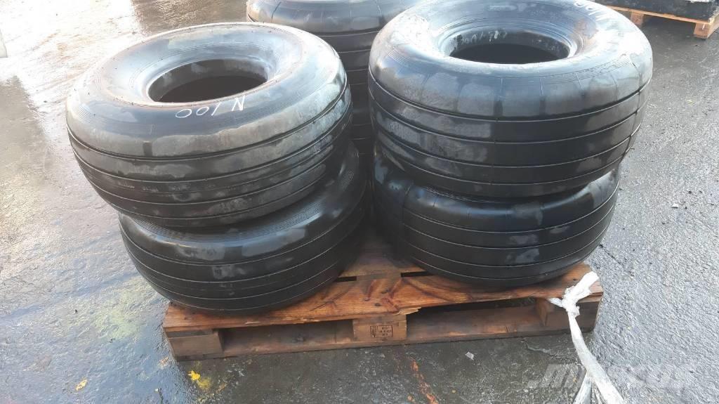 Michelin H 31X130-12 Banden, wielen en velgen
