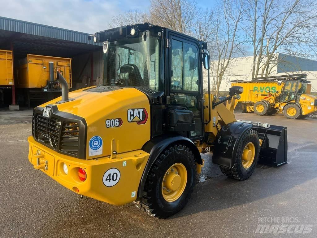 CAT 906 Wielladers