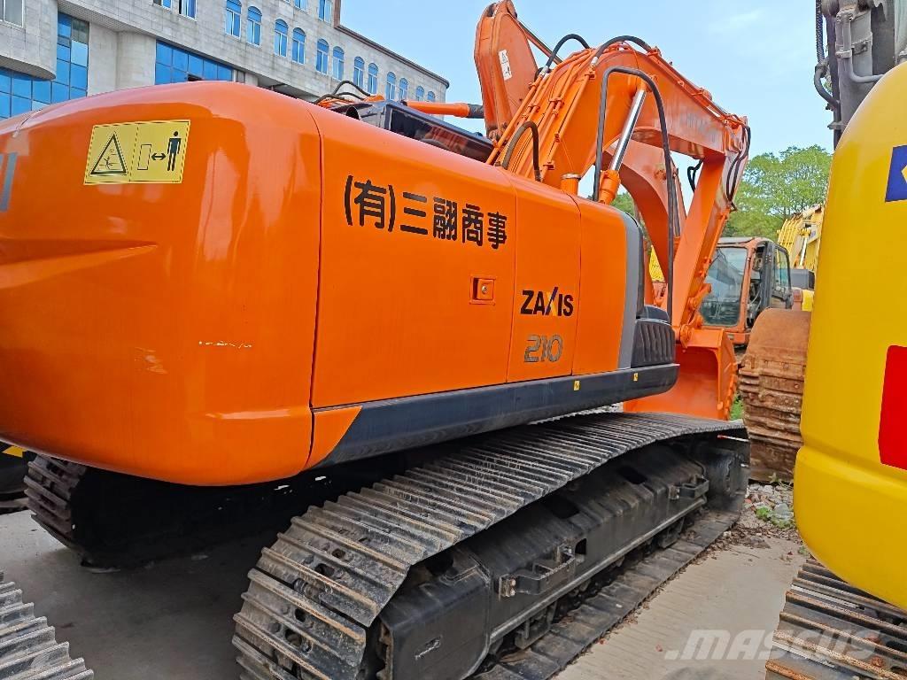 Hitachi ZX 210 Rupsgraafmachines