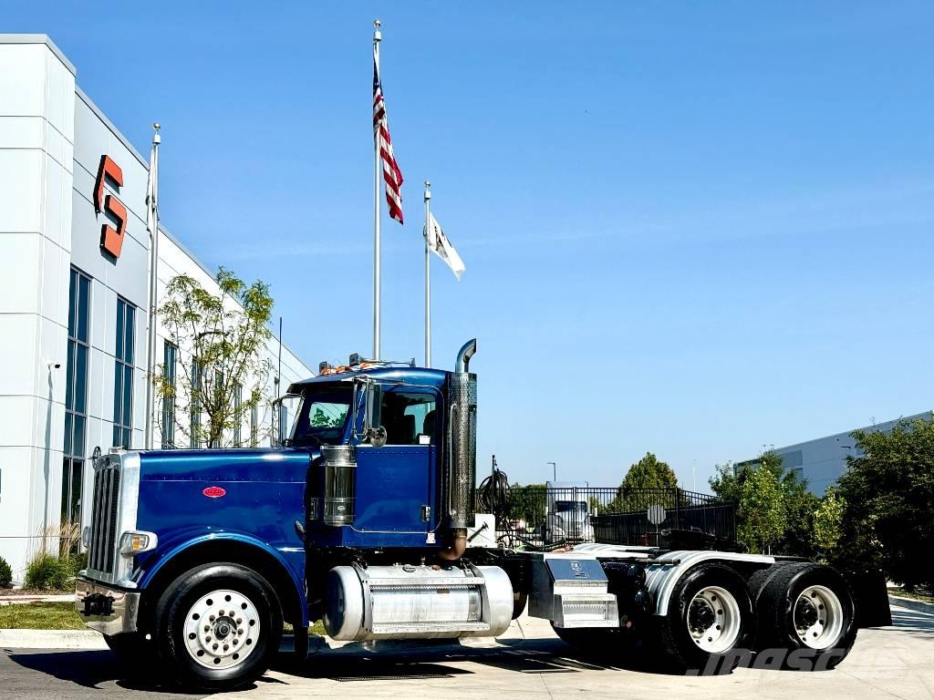 Peterbilt 388 Trekkers