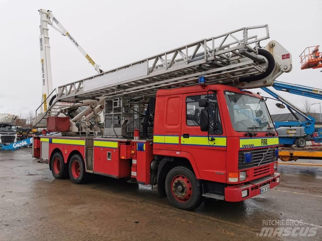 Bronto 28-2-T1 Auto hoogwerkers