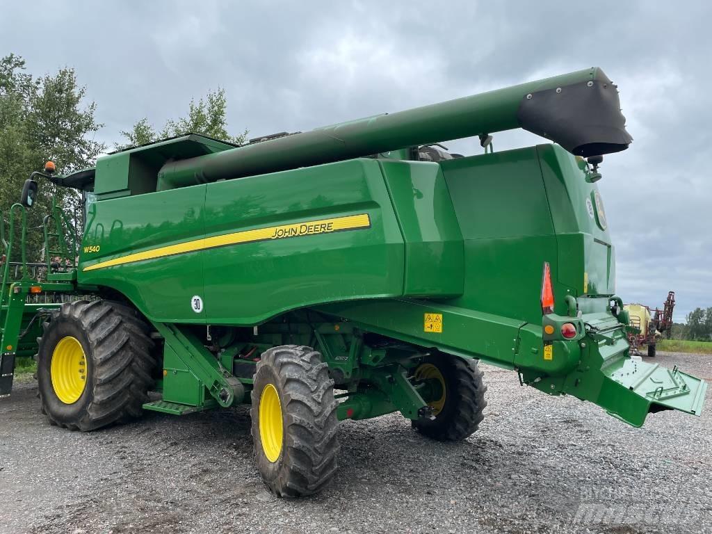 John Deere W 540 Maaidorsmachines