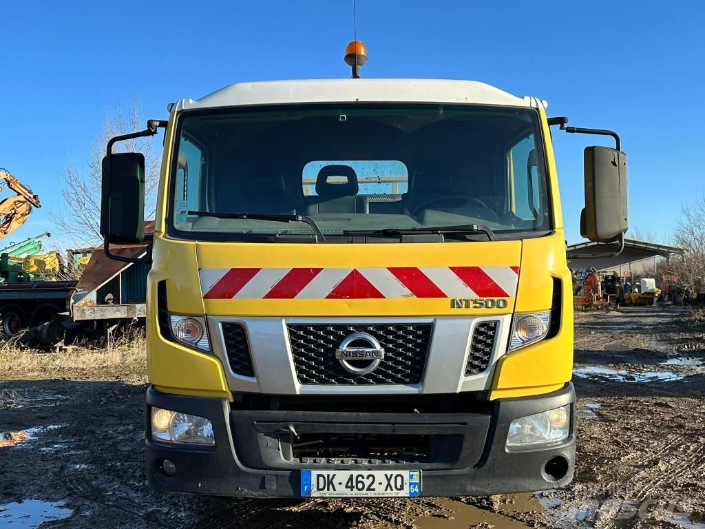 Nissan NT500 Bestelwagens met open laadbak